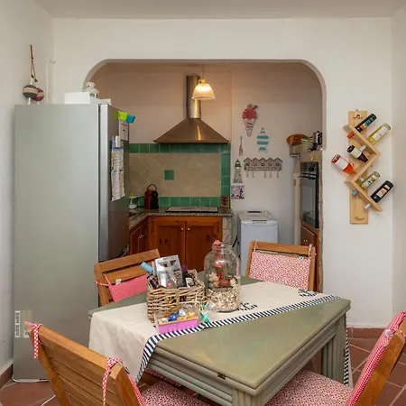 - Domus De Mar * סטינטינו